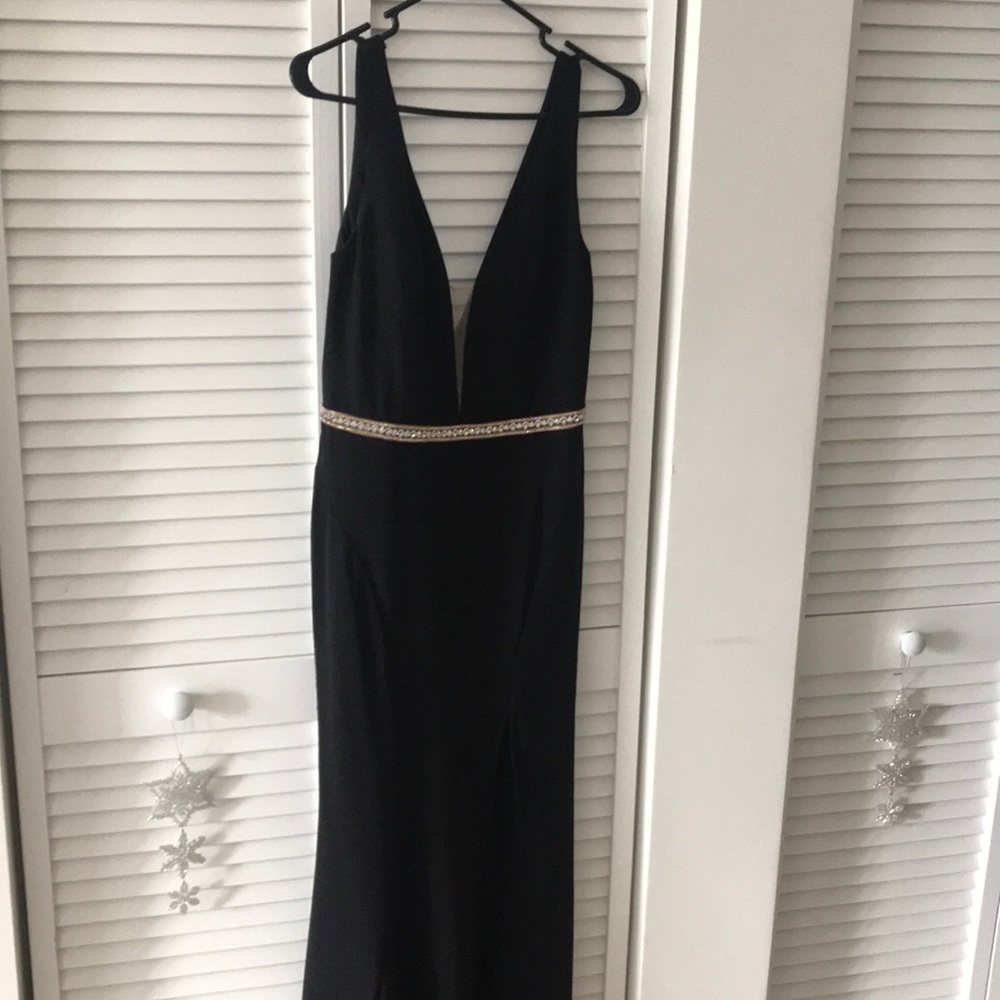 Black maxi prom dress